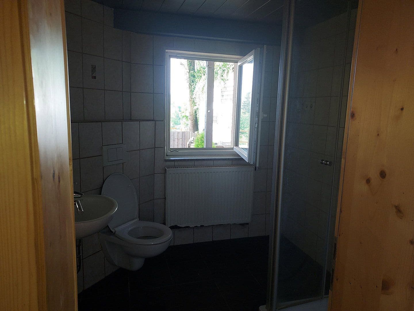 Prodej domu 155 m², pozemek 307 m², St.-Veiter-Str. 25, Neumarkt-St. Veit, Bavorsko Prodej domu 155 m², pozemek 307 m², St.-Veiter-Str. 25, Neumarkt-St. Veit, Bavorsko