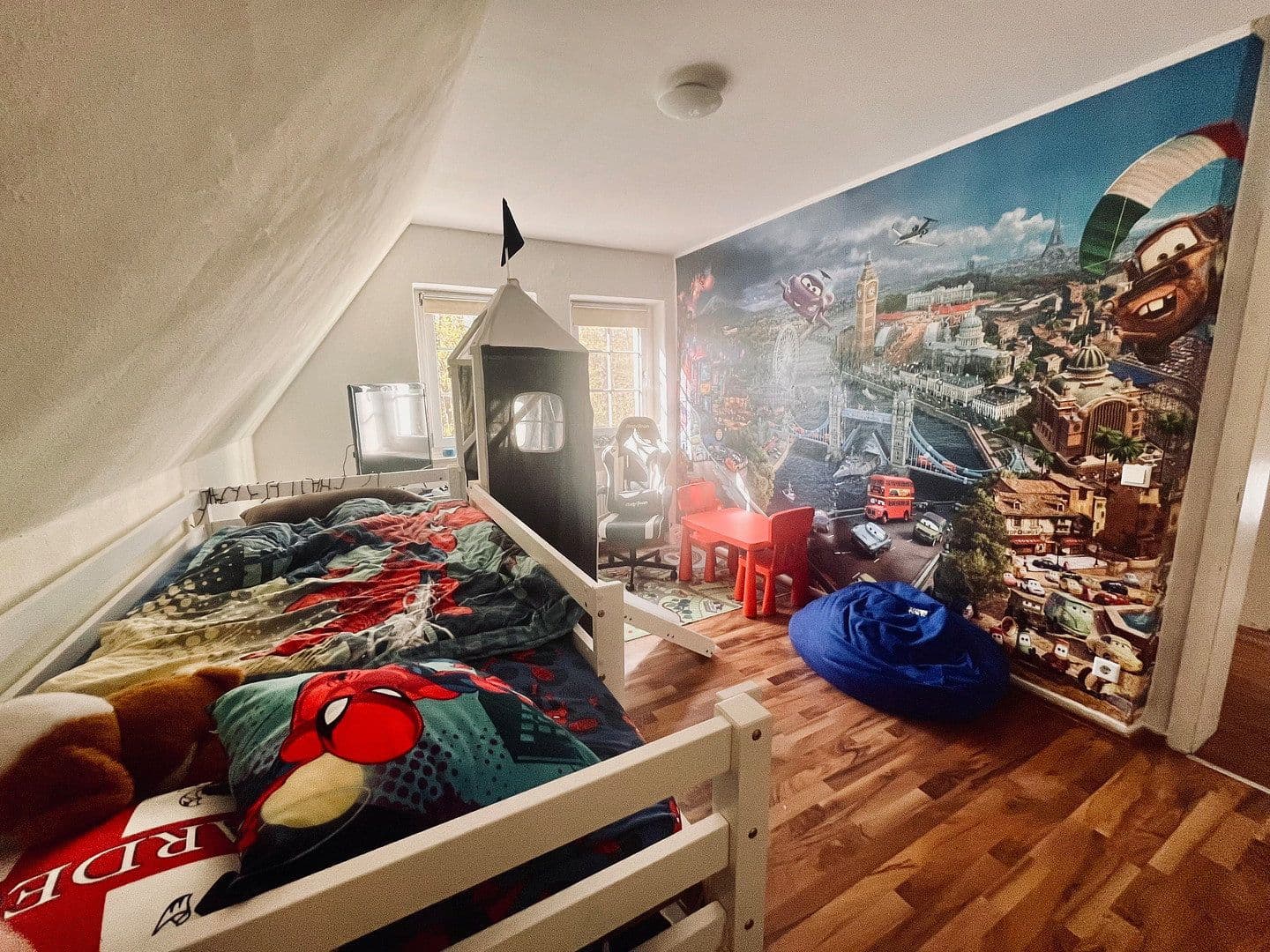 Prodej domu 79 m², pozemek 366 m², Gelsenkirchen, Severní Porýní-Vestfálsko Prodej domu 79 m², pozemek 366 m², Gelsenkirchen, Severní Porýní-Vestfálsko