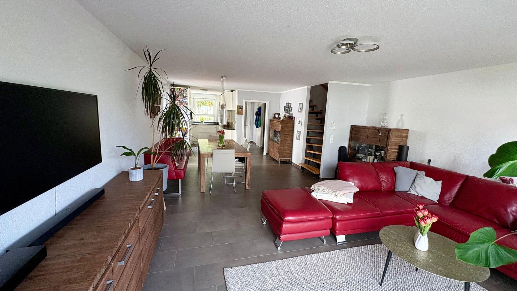Prodej domu 153 m², pozemek 239 m², Rastatt, Bádensko-Württembersko Prodej domu 153 m², pozemek 239 m², Rastatt, Bádensko-Württembersko