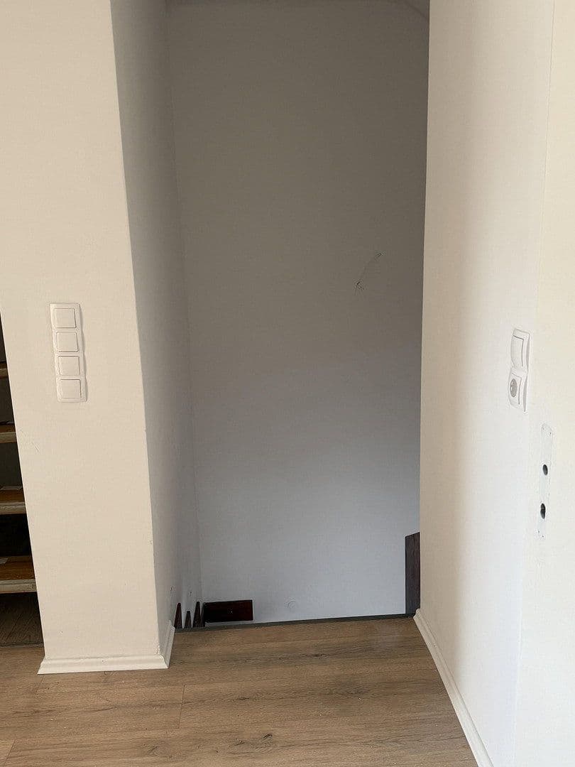Prodej domu 99 m², pozemek 168 m², Delmenhorst, Dolní Sasko Prodej domu 99 m², pozemek 168 m², Delmenhorst, Dolní Sasko