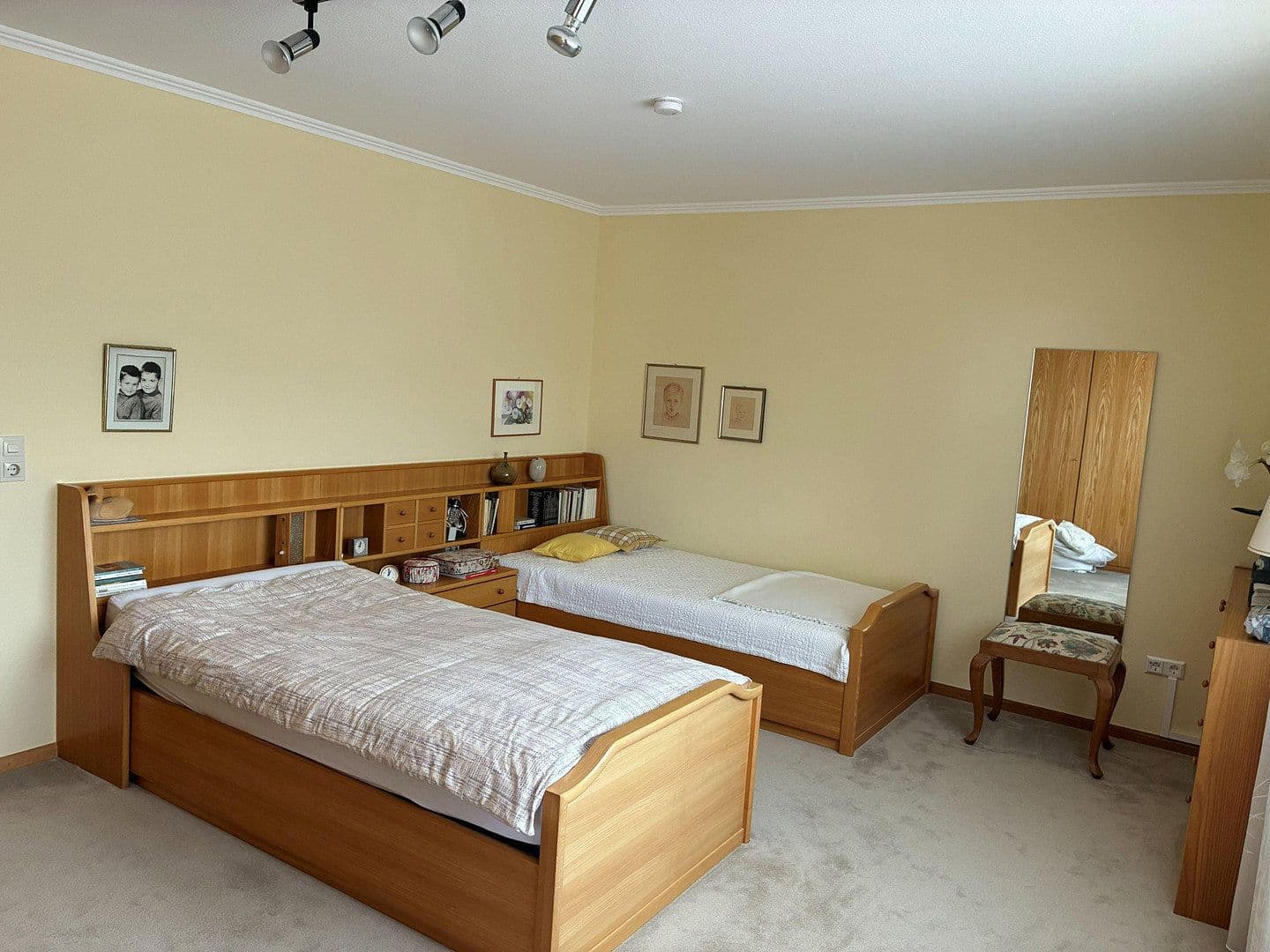Prodej domu 165 m², pozemek 1.275 m², Furtwangen im Schwarzwald, Bádensko-Württembersko Prodej domu 165 m², pozemek 1.275 m², Furtwangen im Schwarzwald, Bádensko-Württembersko
