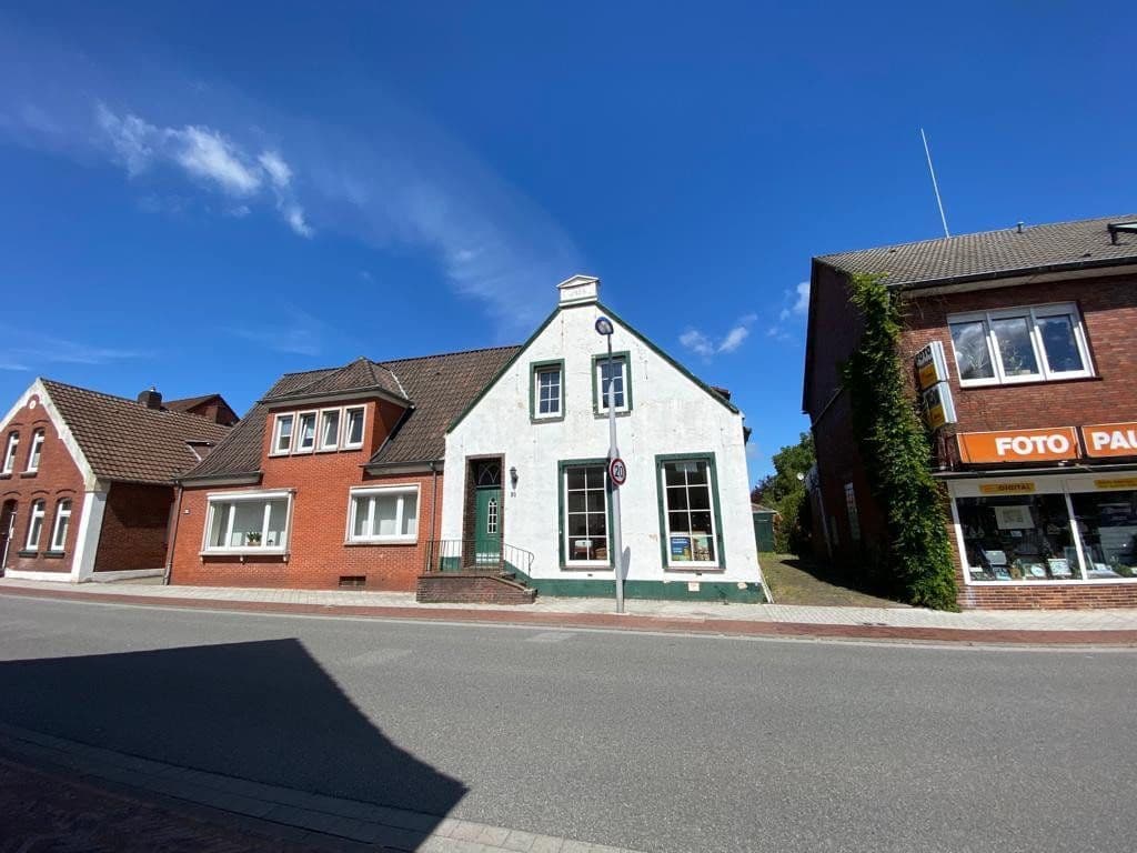 Pronájem domu 550 m², pozemek 901 m², Hauptstraße 50a, Hage, Dolní Sasko Pronájem domu 550 m², pozemek 901 m², Hauptstraße 50a, Hage, Dolní Sasko