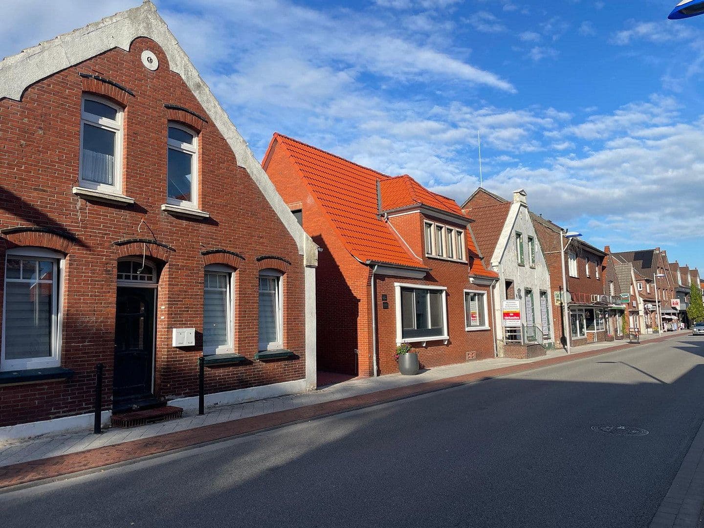 Pronájem domu 550 m², pozemek 901 m², Hauptstraße 50a, Hage, Dolní Sasko Pronájem domu 550 m², pozemek 901 m², Hauptstraße 50a, Hage, Dolní Sasko