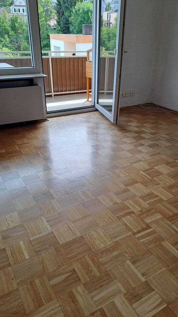 Pronájem bytu 3+1 75 m², Dachbergstraße 55, Bad Soden am Taunus, Hessen Pronájem bytu 3+1 75 m², Dachbergstraße 55, Bad Soden am Taunus, Hessen