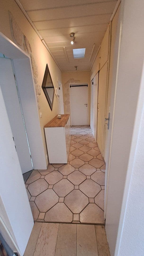 Pronájem bytu 3+1 75 m², Dachbergstraße 55, Bad Soden am Taunus, Hessen Pronájem bytu 3+1 75 m², Dachbergstraße 55, Bad Soden am Taunus, Hessen