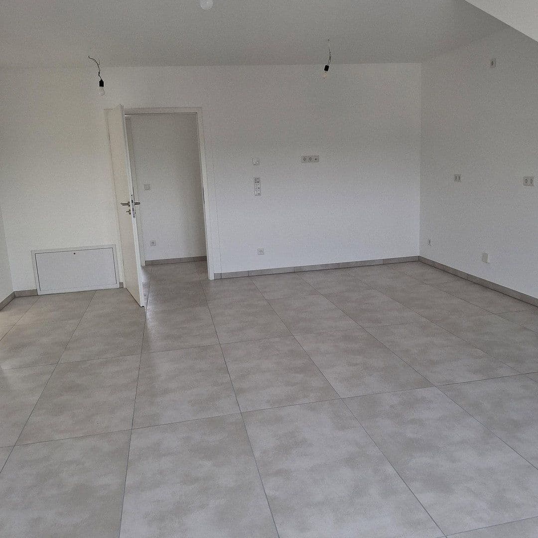 Pronájem bytu 3+1 64 m², Berliner Str. 911, Köln, Severní Porýní-Vestfálsko Pronájem bytu 3+1 64 m², Berliner Str. 911, Köln, Severní Porýní-Vestfálsko