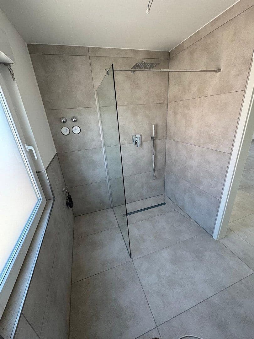 Pronájem bytu 3+1 64 m², Berliner Str. 911, Köln, Severní Porýní-Vestfálsko Pronájem bytu 3+1 64 m², Berliner Str. 911, Köln, Severní Porýní-Vestfálsko