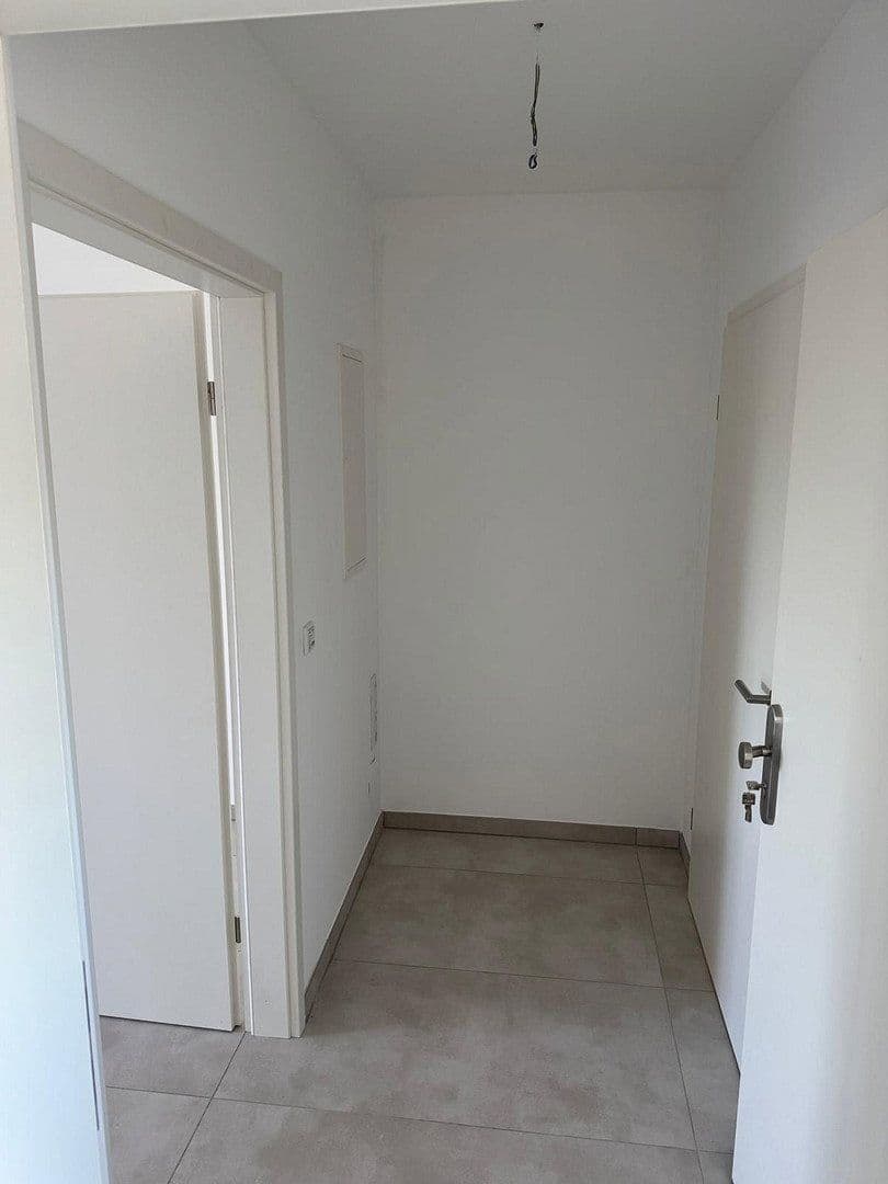 Pronájem bytu 3+1 64 m², Berliner Str. 911, Köln, Severní Porýní-Vestfálsko Pronájem bytu 3+1 64 m², Berliner Str. 911, Köln, Severní Porýní-Vestfálsko