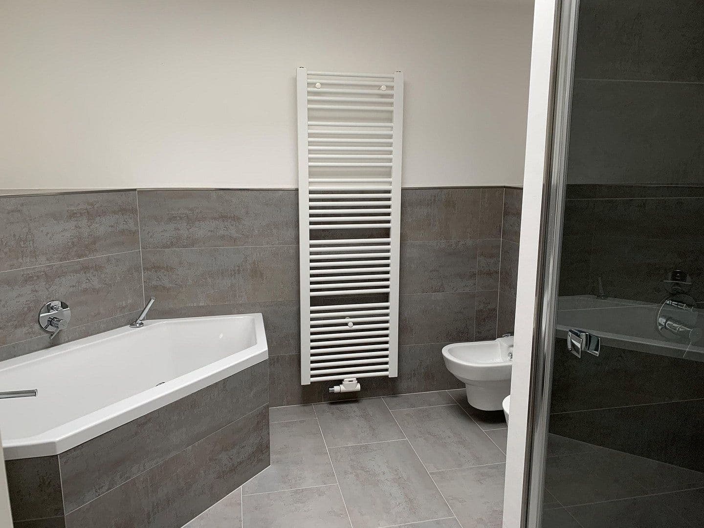 Pronájem domu 140 m², pozemek 231 m², Haan, Severní Porýní-Vestfálsko Pronájem domu 140 m², pozemek 231 m², Haan, Severní Porýní-Vestfálsko