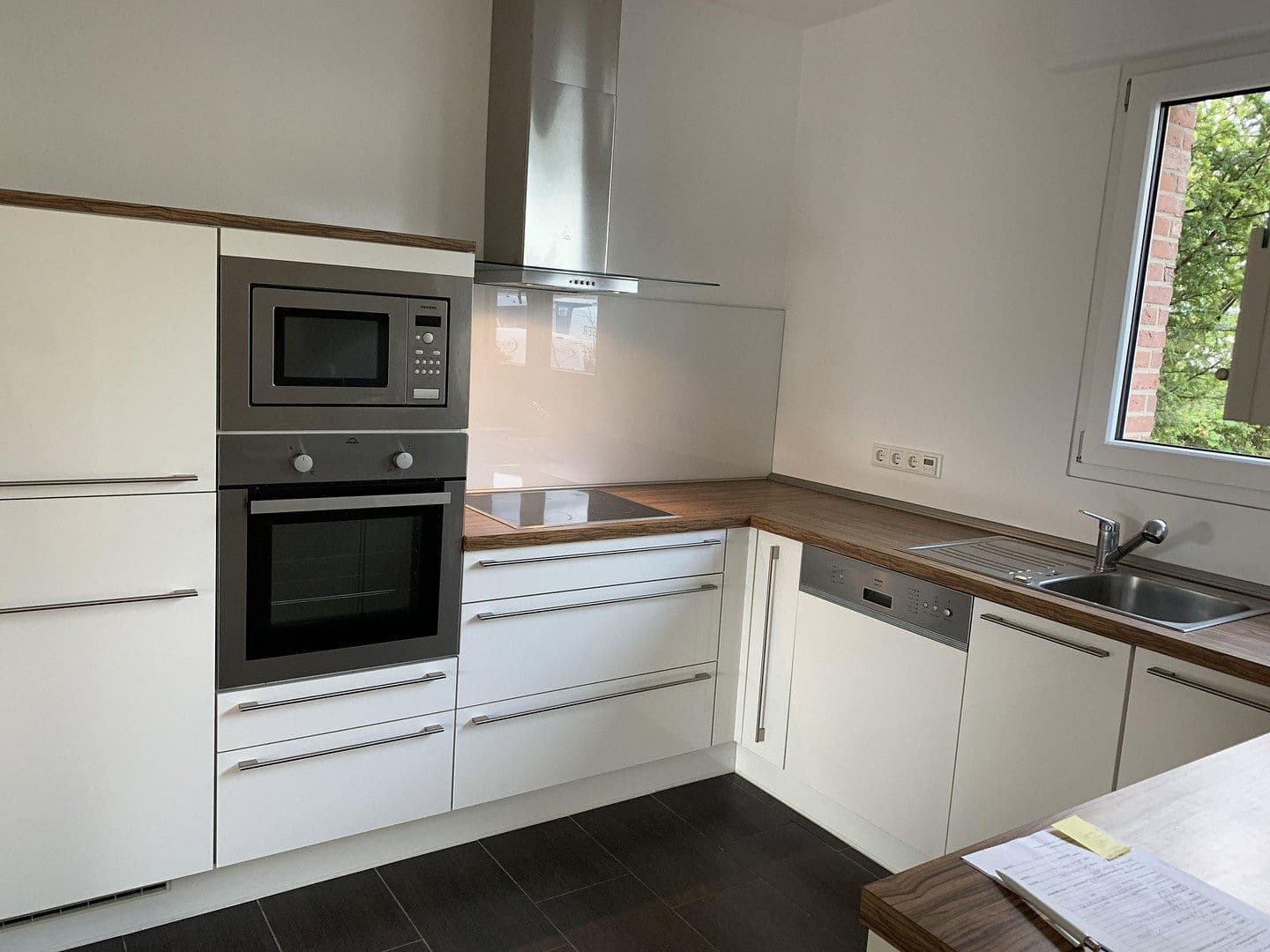Pronájem domu 140 m², pozemek 231 m², Haan, Severní Porýní-Vestfálsko Pronájem domu 140 m², pozemek 231 m², Haan, Severní Porýní-Vestfálsko
