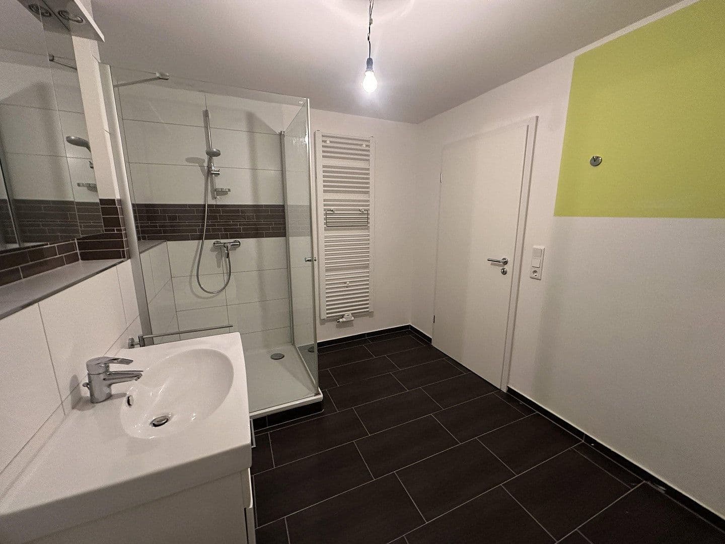 Pronájem domu 140 m², pozemek 231 m², Haan, Severní Porýní-Vestfálsko Pronájem domu 140 m², pozemek 231 m², Haan, Severní Porýní-Vestfálsko