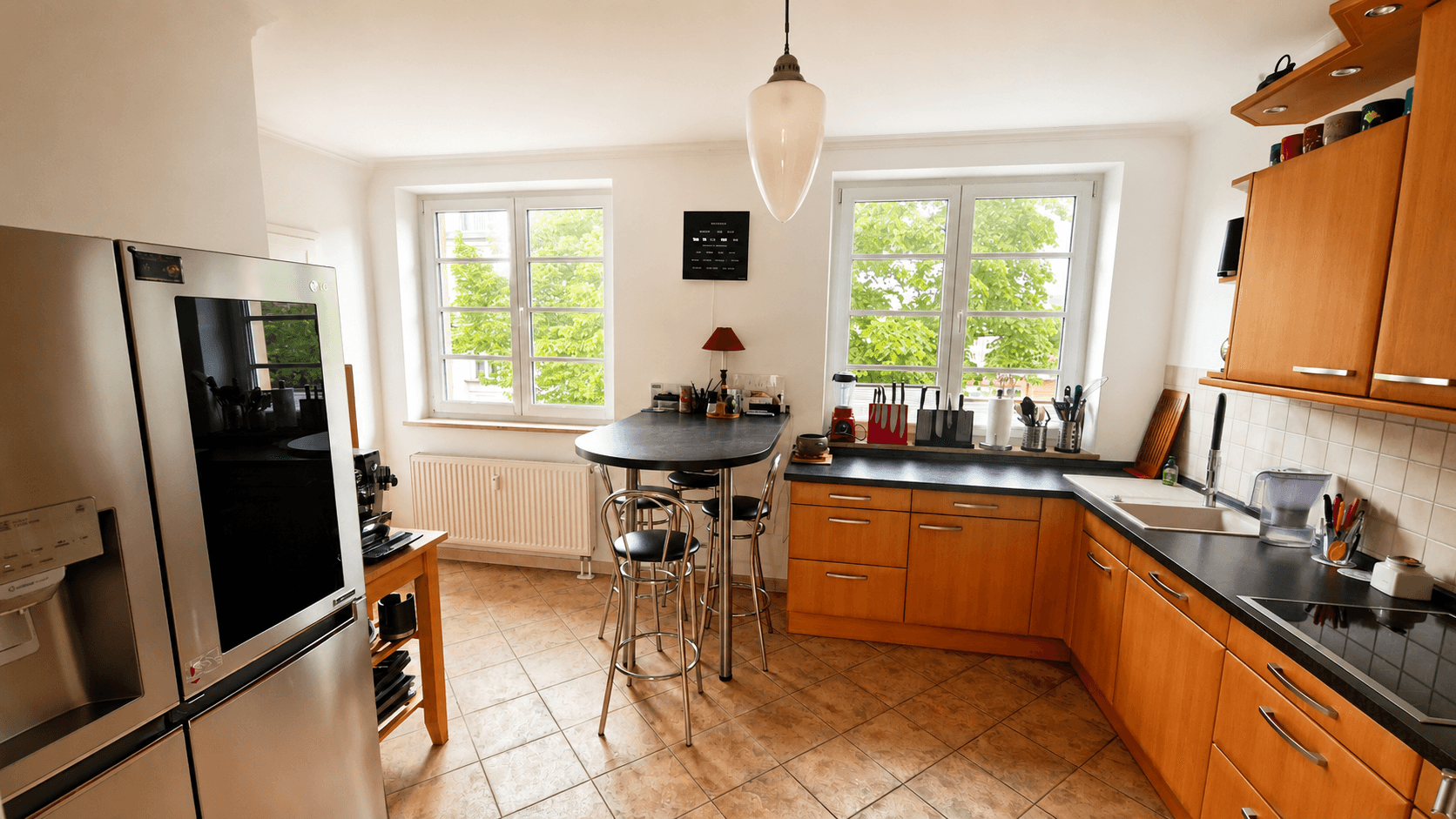 Prodej bytu 4+1 128 m², Berlin, Berlín Prodej bytu 4+1 128 m², Berlin, Berlín