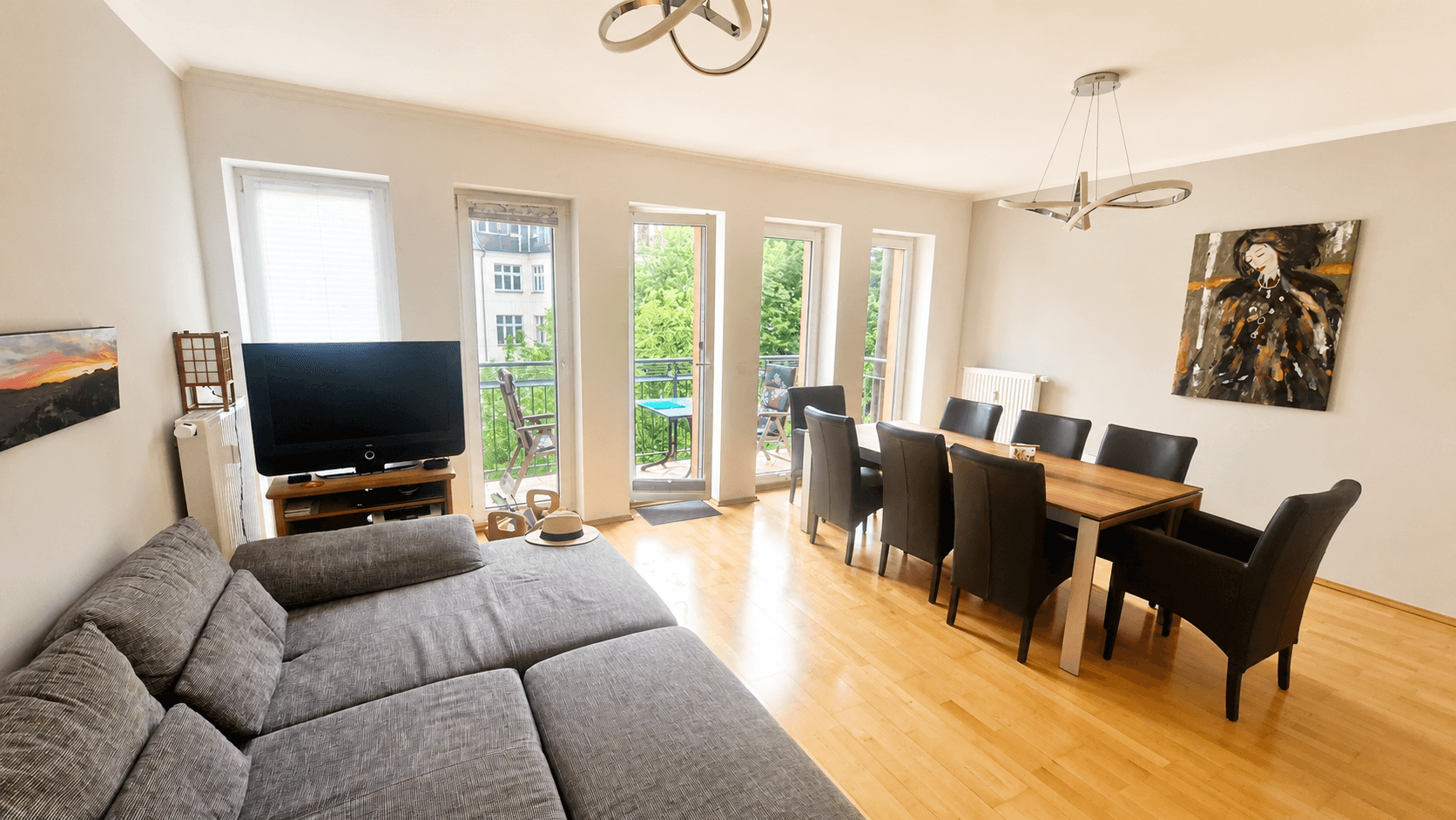 Prodej bytu 4+1 128 m², Berlin, Berlín Prodej bytu 4+1 128 m², Berlin, Berlín