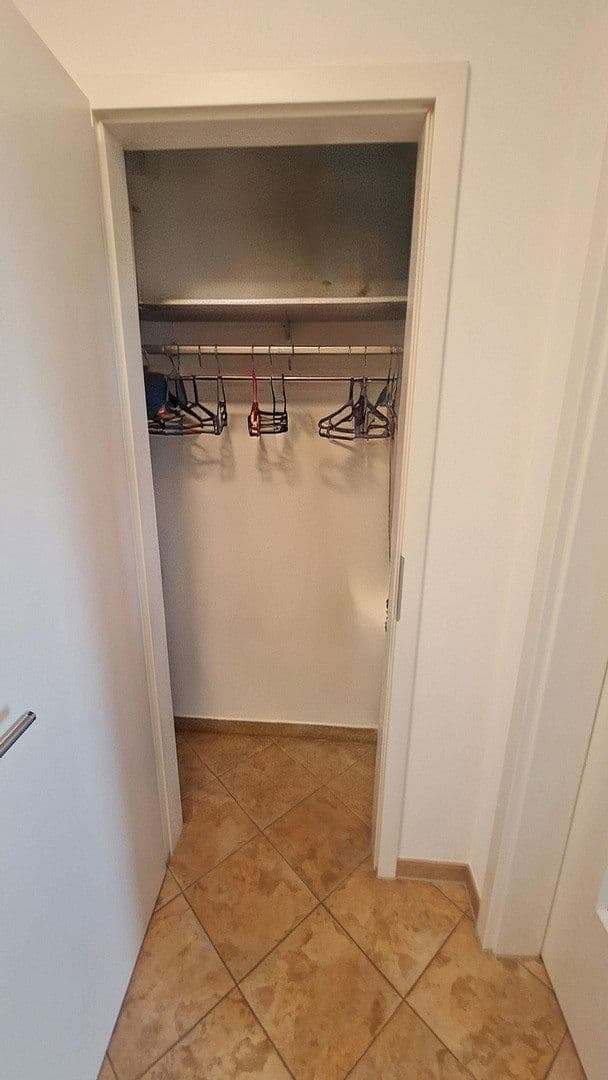Prodej bytu 4+1 128 m², Berlin, Berlín Prodej bytu 4+1 128 m², Berlin, Berlín