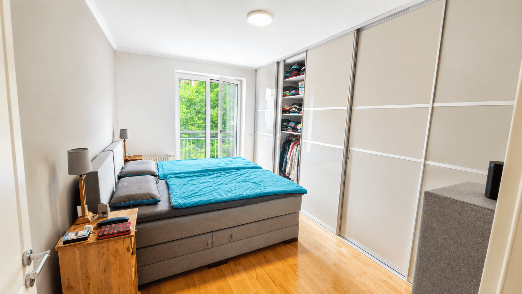 Prodej bytu 4+1 128 m², Berlin, Berlín Prodej bytu 4+1 128 m², Berlin, Berlín