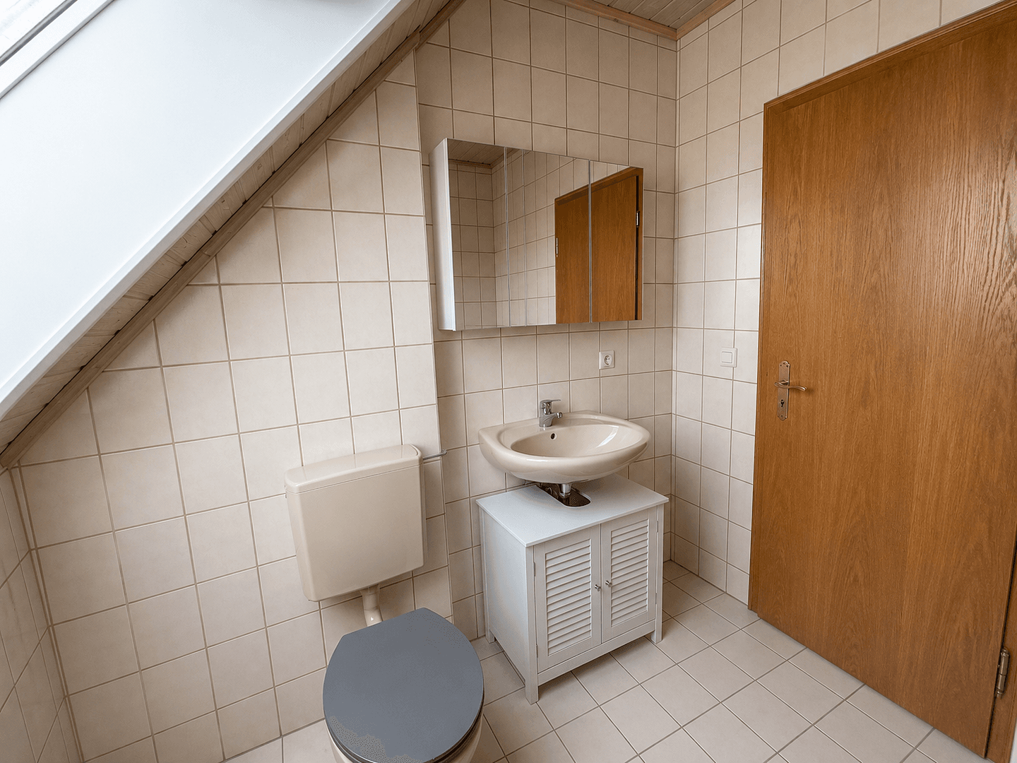 Pronájem bytu 3+1 61 m², Freisinger Str. 5, Ilmmünster, Bavorsko Pronájem bytu 3+1 61 m², Freisinger Str. 5, Ilmmünster, Bavorsko