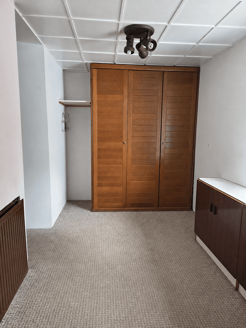 Prodej domu 70 m², pozemek 1.054 m², Hoppegarten, Braniborsko Prodej domu 70 m², pozemek 1.054 m², Hoppegarten, Braniborsko