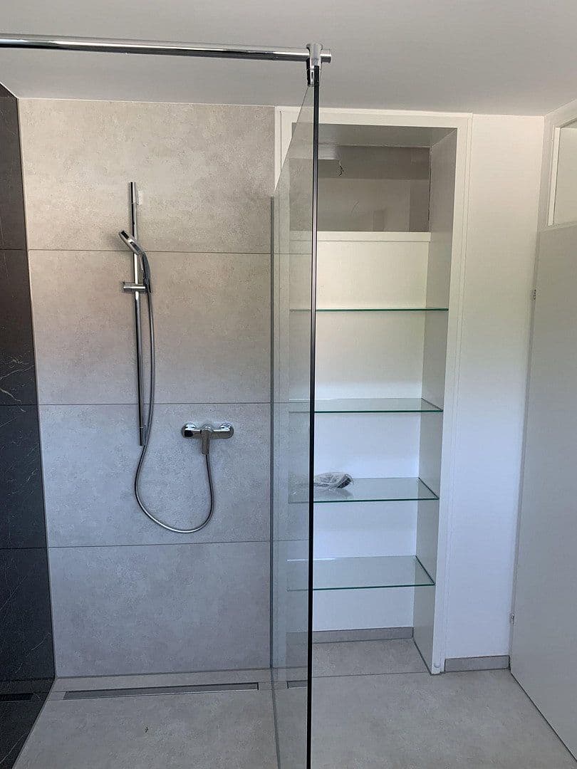 Pronájem bytu 3+1 80 m², Krummenackerstraße 0, Esslingen am Neckar, Bádensko-Württembersko Pronájem bytu 3+1 80 m², Krummenackerstraße 0, Esslingen am Neckar, Bádensko-Württembersko