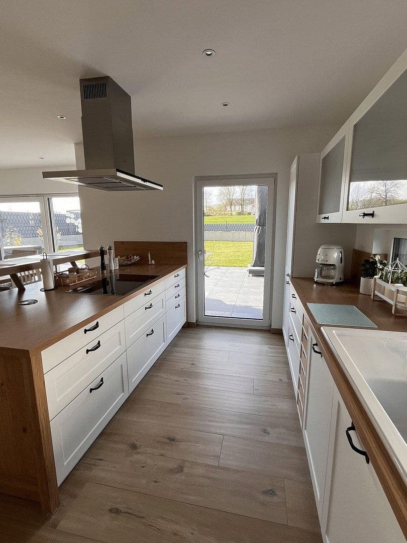 Prodej domu 180 m², pozemek 608 m², Velbert, Severní Porýní-Vestfálsko Prodej domu 180 m², pozemek 608 m², Velbert, Severní Porýní-Vestfálsko