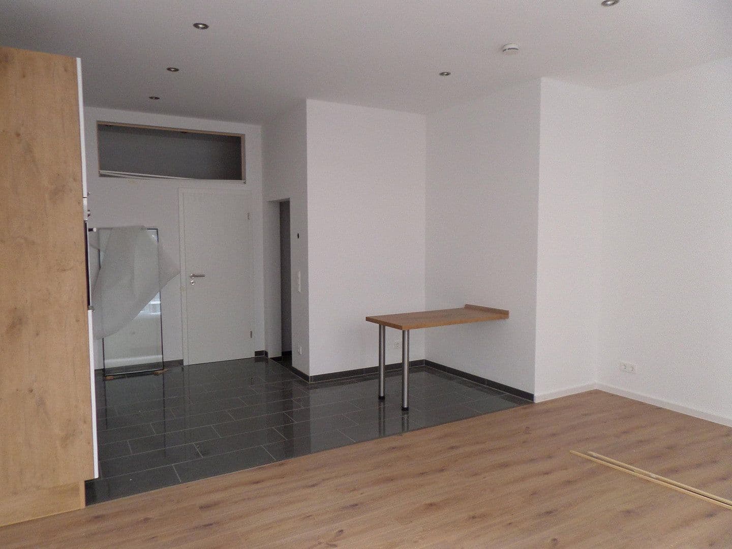 Pronájem bytu 1+1 34 m², Kaiserstraße 32, Braunschweig, Dolní Sasko Pronájem bytu 1+1 34 m², Kaiserstraße 32, Braunschweig, Dolní Sasko