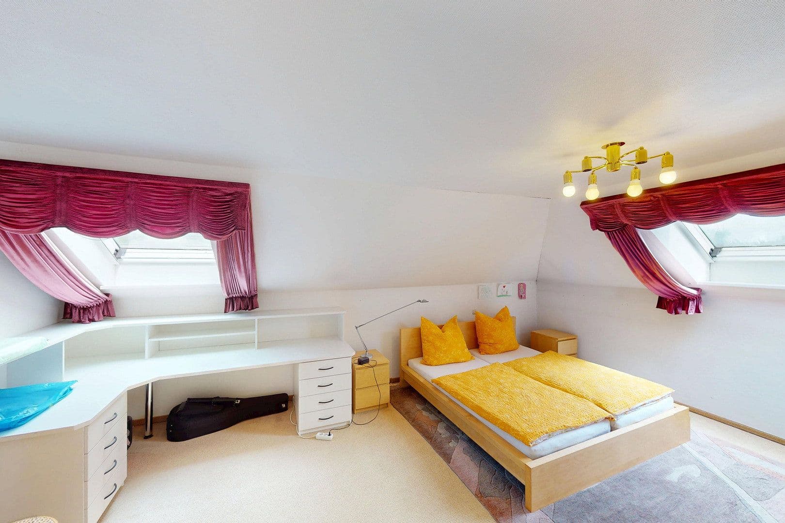 Prodej domu 316 m², pozemek 1.100 m², Günzburg, Bavorsko Prodej domu 316 m², pozemek 1.100 m², Günzburg, Bavorsko