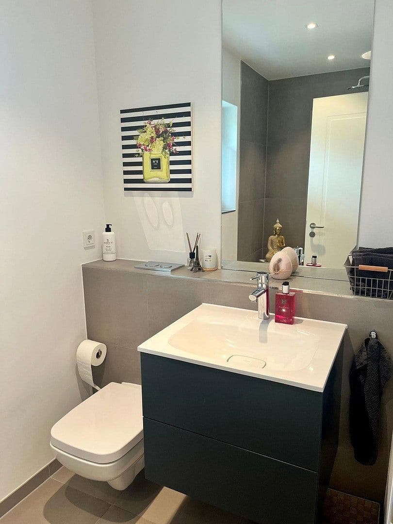 Prodej domu 244 m², pozemek 760 m², Krefeld, Severní Porýní-Vestfálsko Prodej domu 244 m², pozemek 760 m², Krefeld, Severní Porýní-Vestfálsko