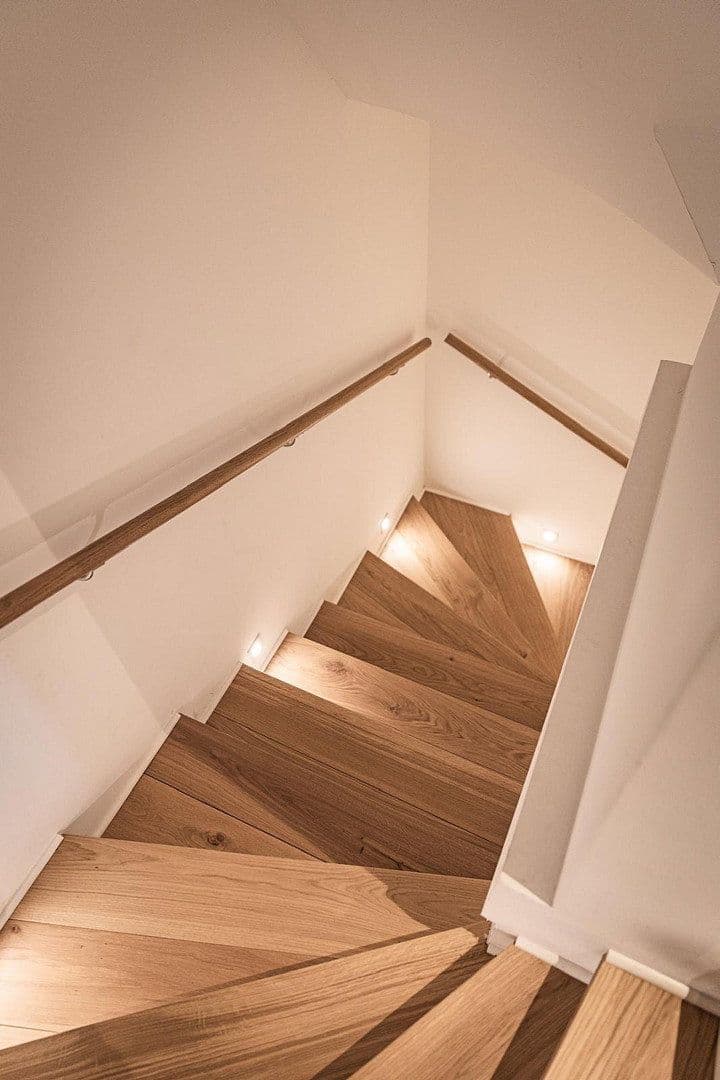 Prodej domu 244 m², pozemek 760 m², Krefeld, Severní Porýní-Vestfálsko Prodej domu 244 m², pozemek 760 m², Krefeld, Severní Porýní-Vestfálsko