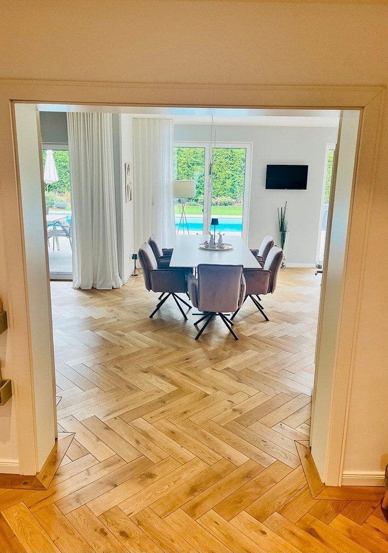 Prodej domu 244 m², pozemek 760 m², Krefeld, Severní Porýní-Vestfálsko Prodej domu 244 m², pozemek 760 m², Krefeld, Severní Porýní-Vestfálsko