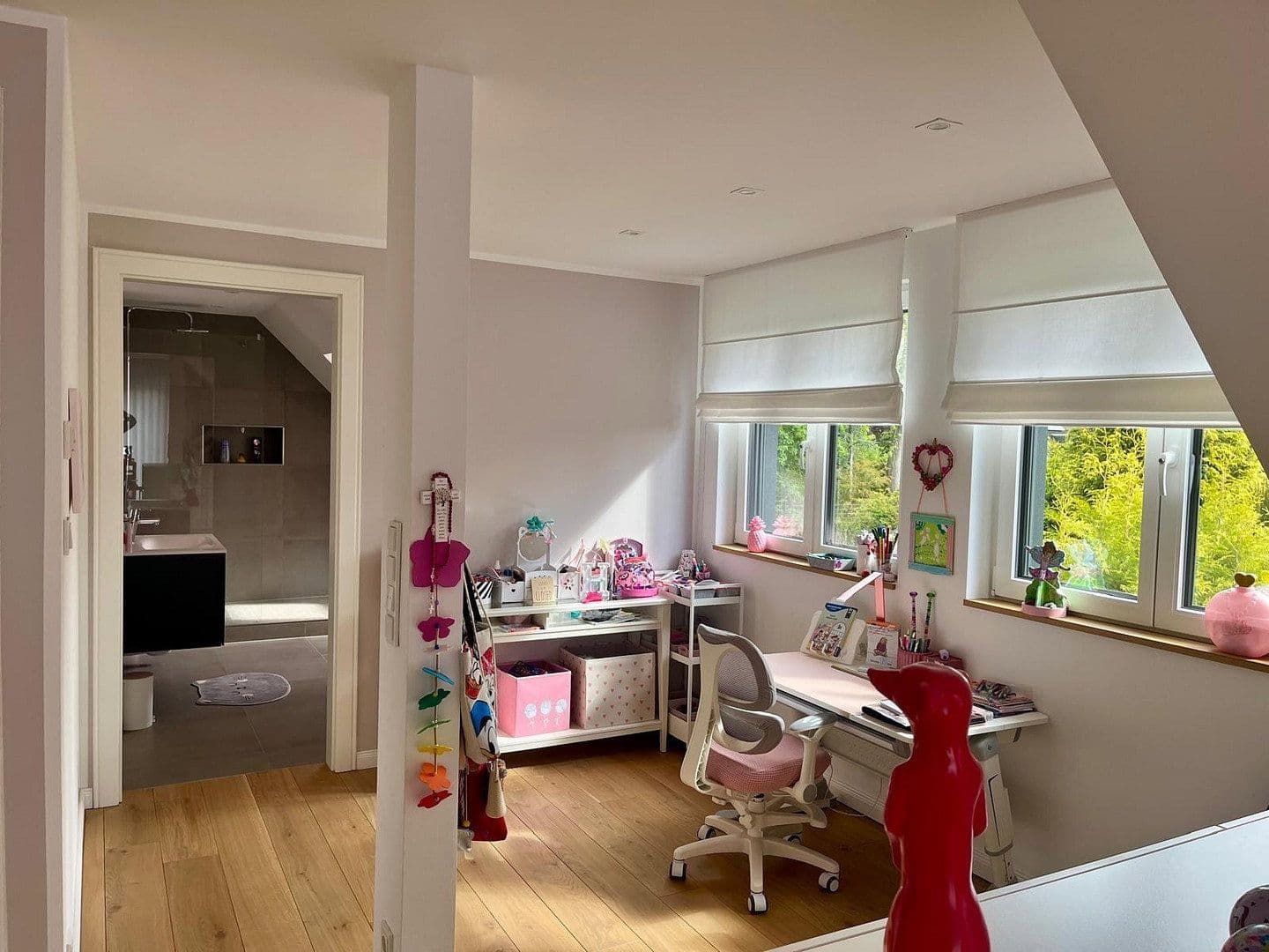 Prodej domu 244 m², pozemek 760 m², Krefeld, Severní Porýní-Vestfálsko Prodej domu 244 m², pozemek 760 m², Krefeld, Severní Porýní-Vestfálsko