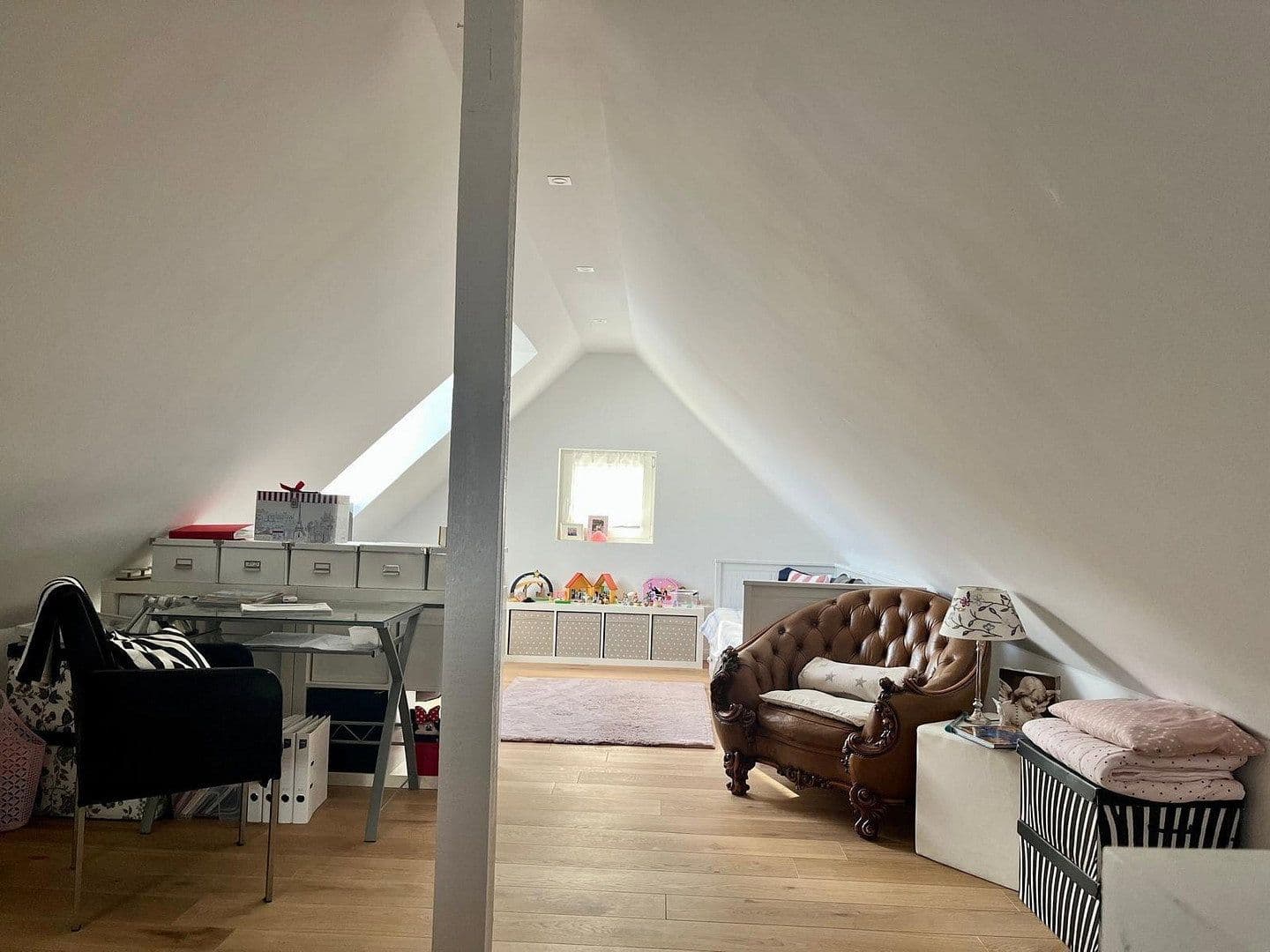Prodej domu 244 m², pozemek 760 m², Krefeld, Severní Porýní-Vestfálsko Prodej domu 244 m², pozemek 760 m², Krefeld, Severní Porýní-Vestfálsko