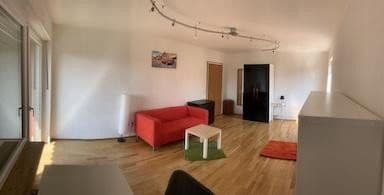 Prodej domu 1.570 m², pozemek 1.000 m², Deggendorf, Bavorsko Prodej domu 1.570 m², pozemek 1.000 m², Deggendorf, Bavorsko