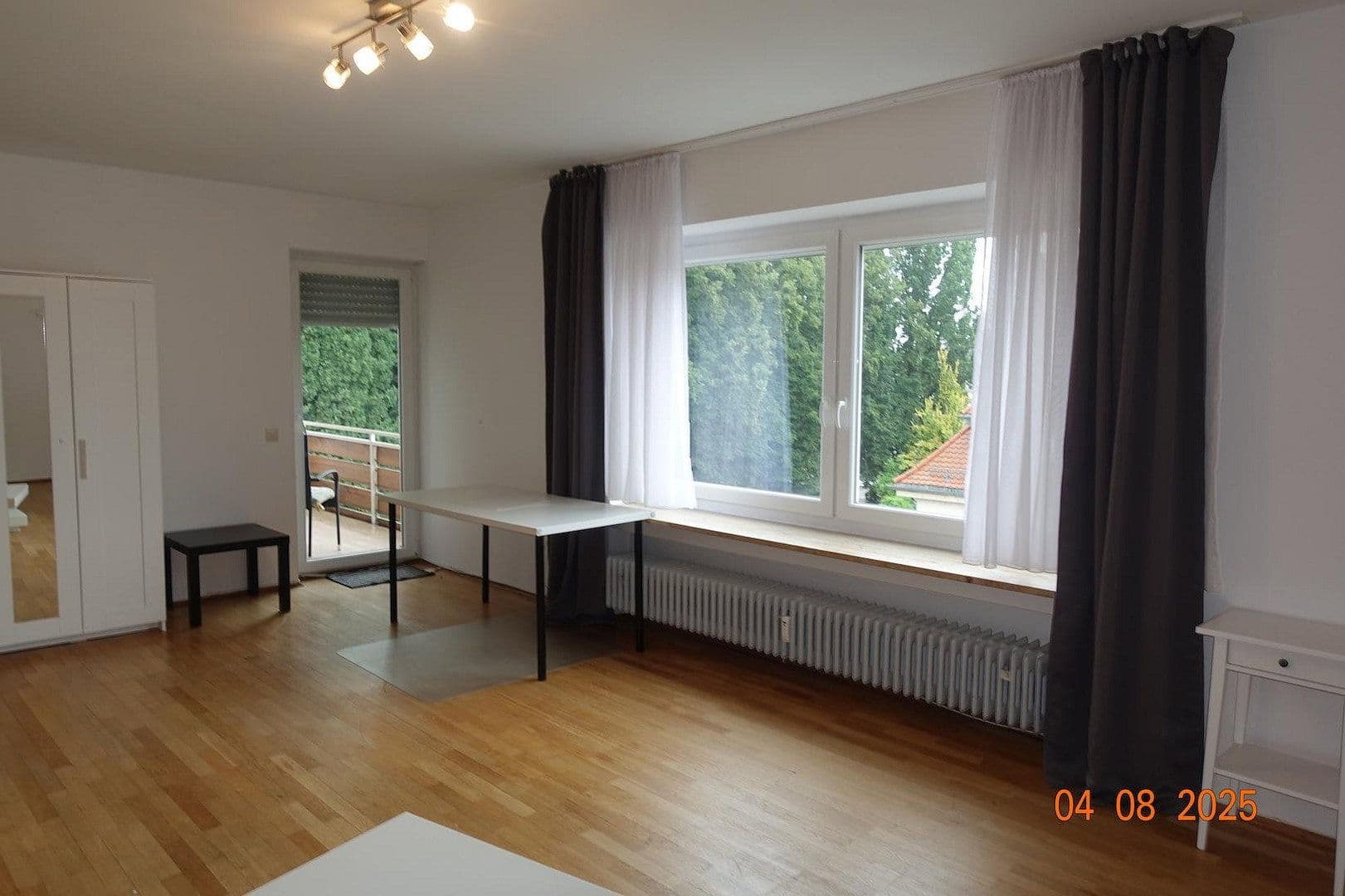 Prodej domu 1.570 m², pozemek 1.000 m², Deggendorf, Bavorsko Prodej domu 1.570 m², pozemek 1.000 m², Deggendorf, Bavorsko