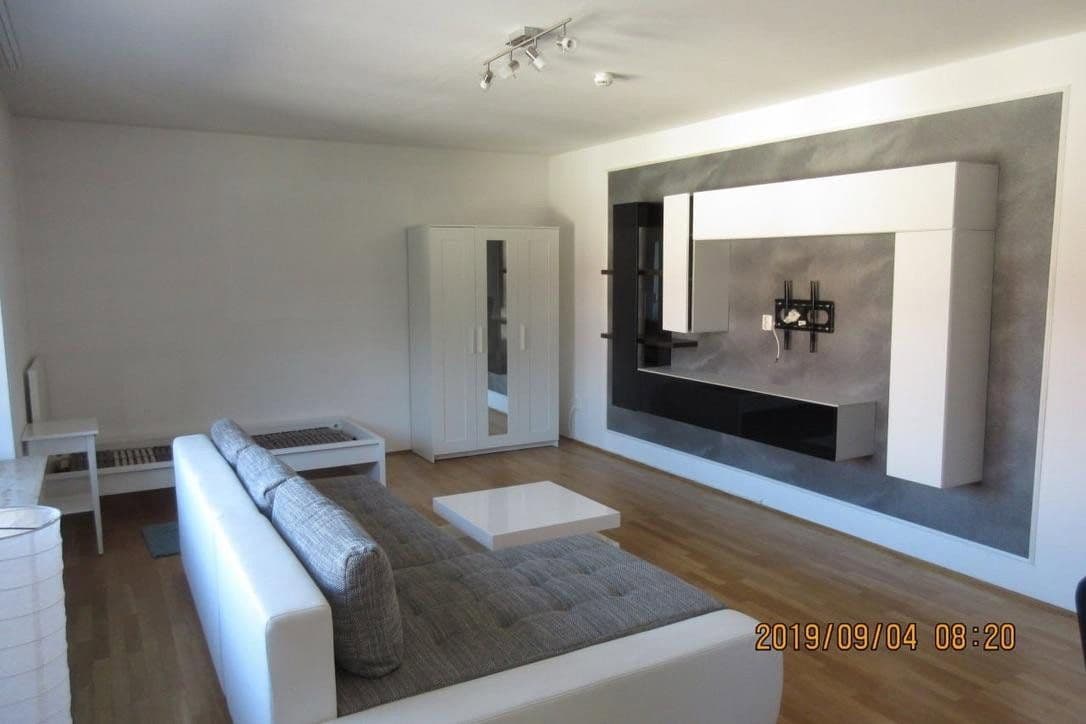 Prodej domu 1.570 m², pozemek 1.000 m², Deggendorf, Bavorsko Prodej domu 1.570 m², pozemek 1.000 m², Deggendorf, Bavorsko