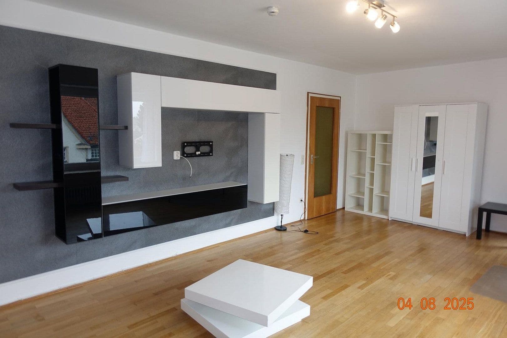 Prodej domu 1.570 m², pozemek 1.000 m², Deggendorf, Bavorsko Prodej domu 1.570 m², pozemek 1.000 m², Deggendorf, Bavorsko