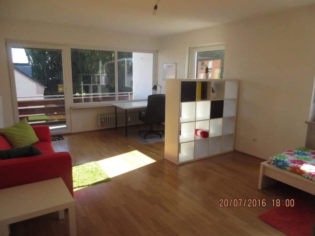 Prodej domu 1.570 m², pozemek 1.000 m², Deggendorf, Bavorsko Prodej domu 1.570 m², pozemek 1.000 m², Deggendorf, Bavorsko