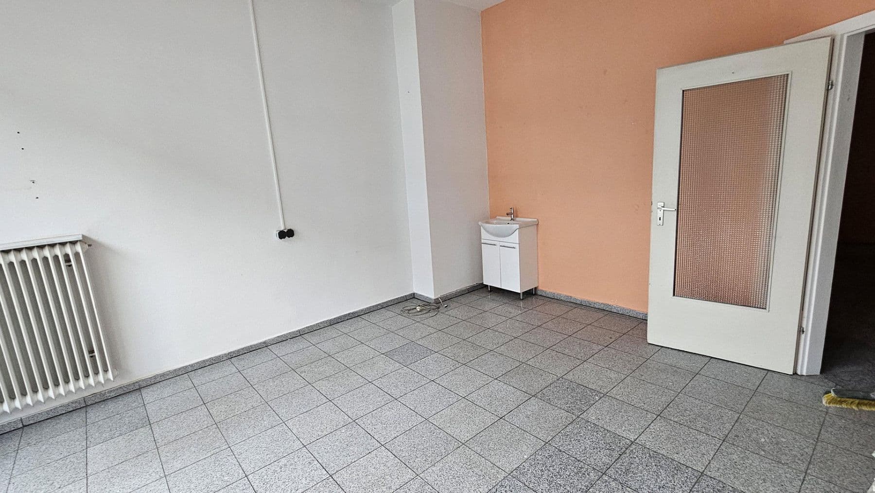 Pronájem nebytového prostoru 133 m², Sedanstr. 38, Cáchy, Severní Porýní-Vestfálsko Pronájem nebytového prostoru 133 m², Sedanstr. 38, Cáchy, Severní Porýní-Vestfálsko
