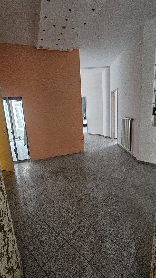 Pronájem nebytového prostoru 133 m², Sedanstr. 38, Cáchy, Severní Porýní-Vestfálsko Pronájem nebytového prostoru 133 m², Sedanstr. 38, Cáchy, Severní Porýní-Vestfálsko