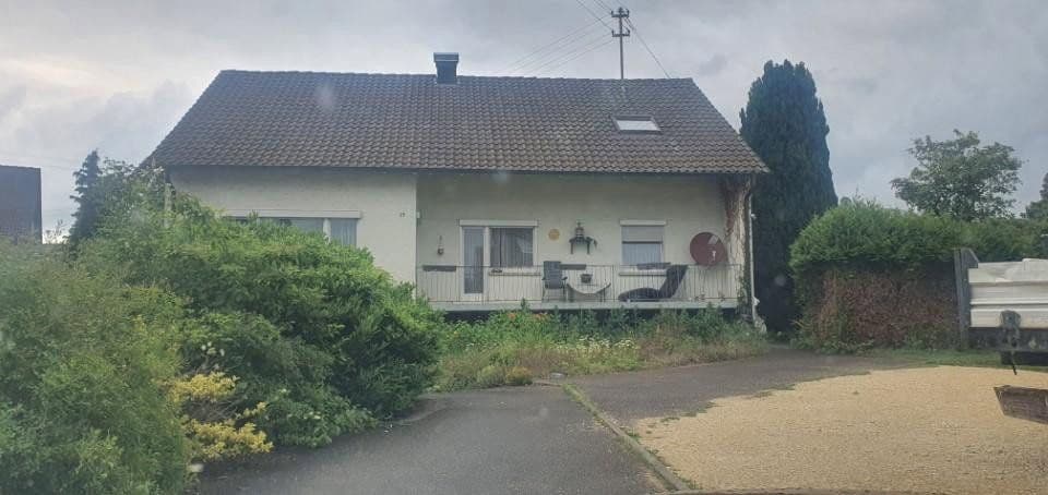 Pronájem domu 120 m², pozemek 2.000 m², Schwäbisch Gmünd, Bádensko-Württembersko Pronájem domu 120 m², pozemek 2.000 m², Schwäbisch Gmünd, Bádensko-Württembersko