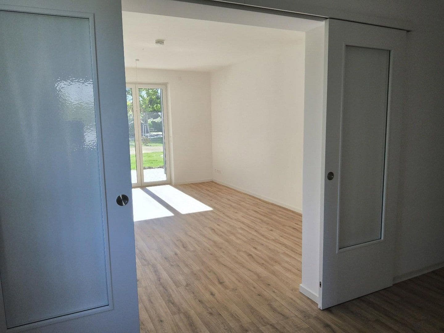 Pronájem bytu 3+1 87 m², Berlin, Berlín Pronájem bytu 3+1 87 m², Berlin, Berlín