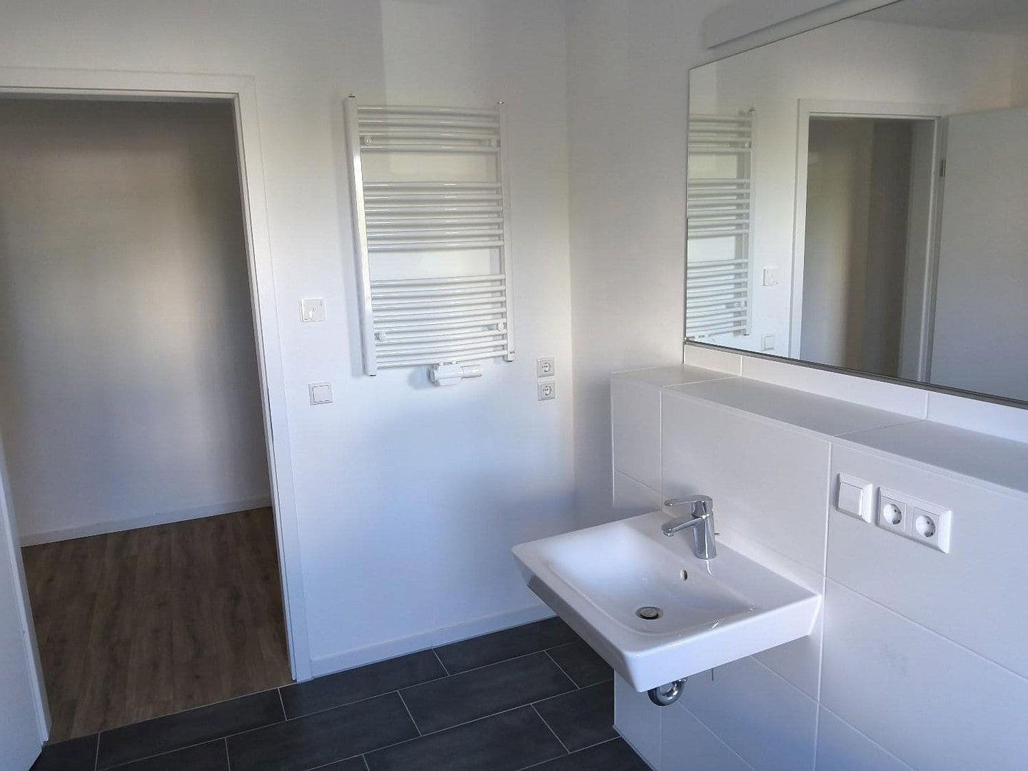 Pronájem bytu 3+1 87 m², Berlin, Berlín Pronájem bytu 3+1 87 m², Berlin, Berlín