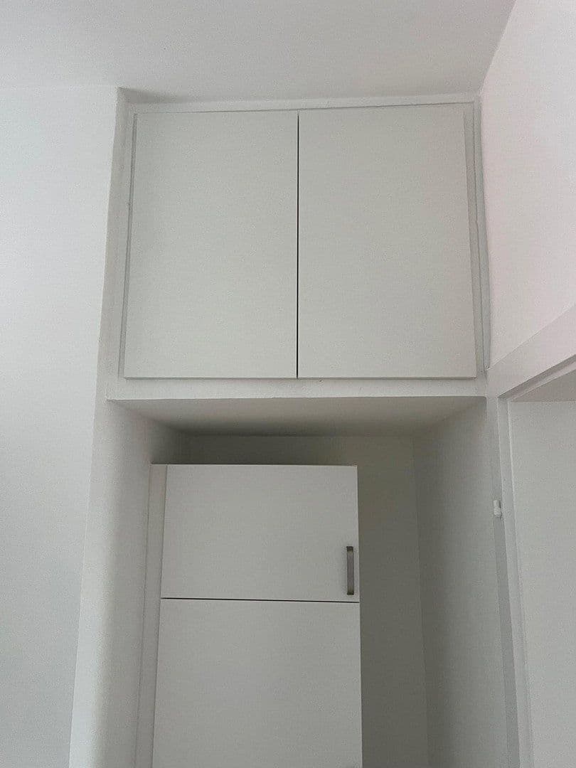 Pronájem bytu 1+1 39 m², Höhenstraße 32, Frankfurt am Main, Hessen Pronájem bytu 1+1 39 m², Höhenstraße 32, Frankfurt am Main, Hessen