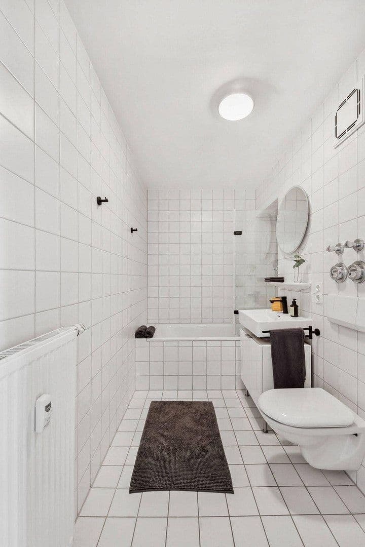 Pronájem bytu 2+kk 75 m², Axel-von-Ambesser-str. 9, München, Bavorsko Pronájem bytu 2+kk 75 m², Axel-von-Ambesser-str. 9, München, Bavorsko