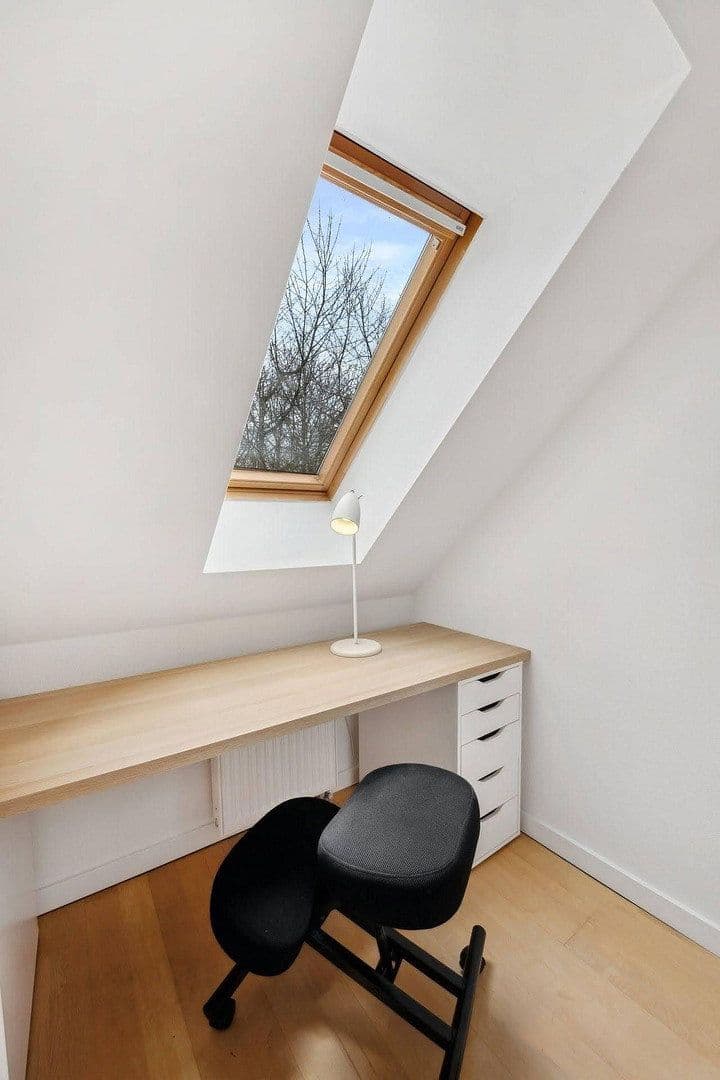 Pronájem bytu 2+kk 75 m², Axel-von-Ambesser-str. 9, München, Bavorsko Pronájem bytu 2+kk 75 m², Axel-von-Ambesser-str. 9, München, Bavorsko
