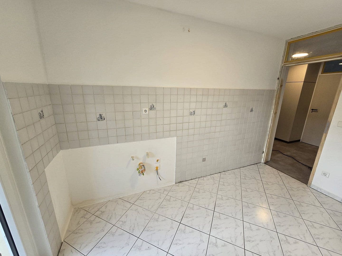 Pronájem bytu 2+kk 78 m², Biberach an der Riß, Bádensko-Württembersko Pronájem bytu 2+kk 78 m², Biberach an der Riß, Bádensko-Württembersko