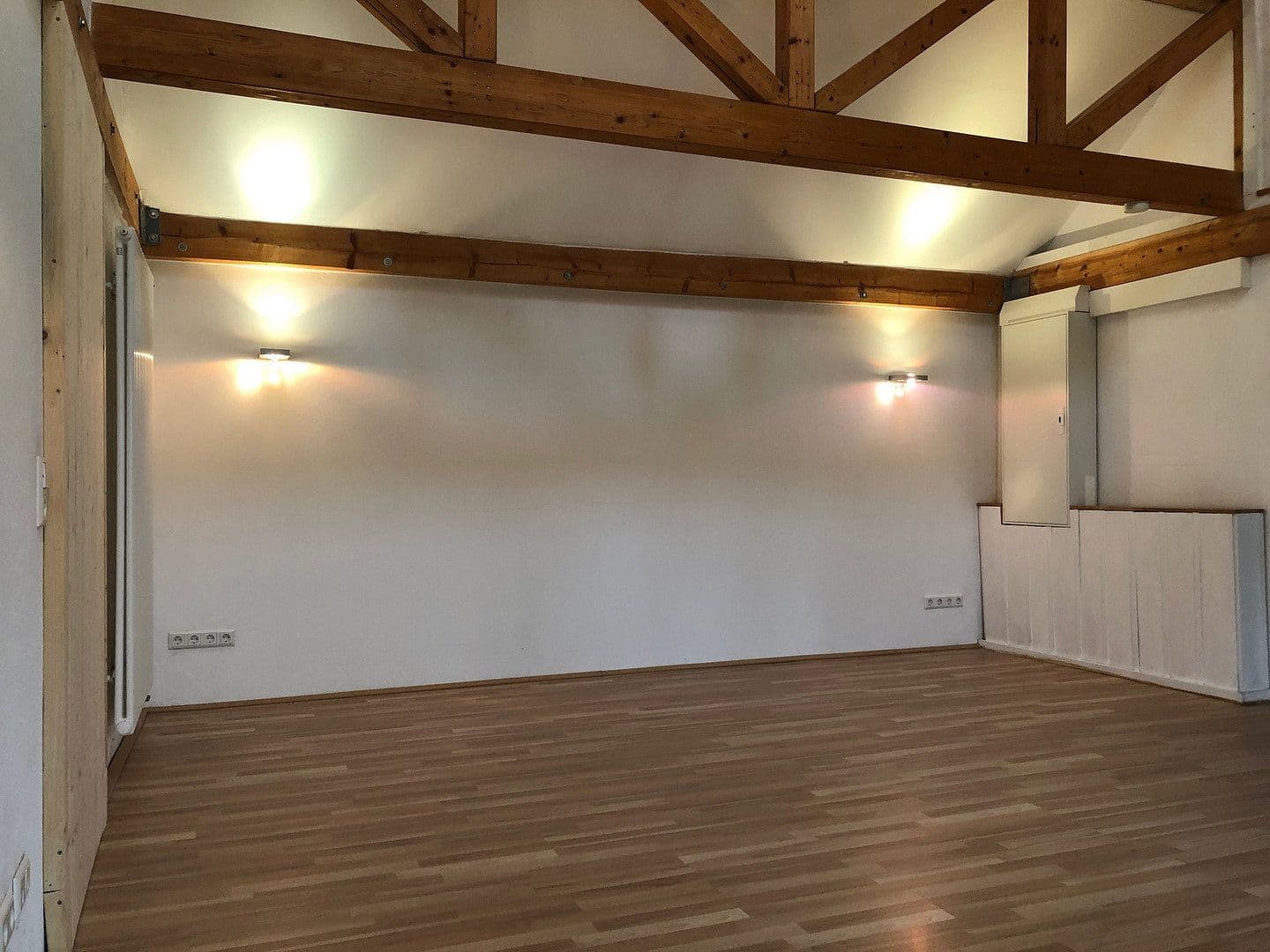 Pronájem bytu 2+1 78 m², Achern, Bádensko-Württembersko Pronájem bytu 2+1 78 m², Achern, Bádensko-Württembersko