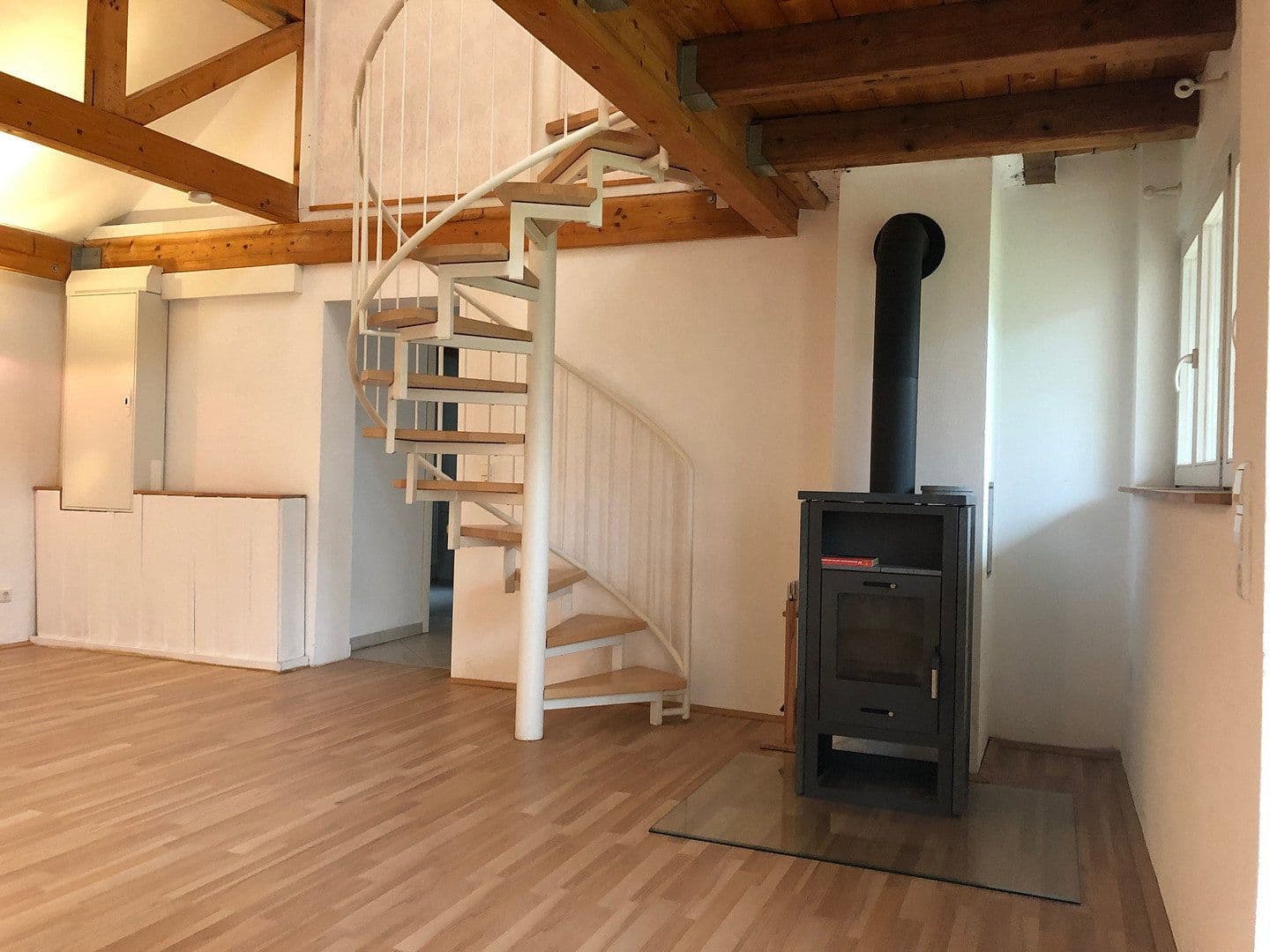 Pronájem bytu 2+1 78 m², Achern, Bádensko-Württembersko Pronájem bytu 2+1 78 m², Achern, Bádensko-Württembersko