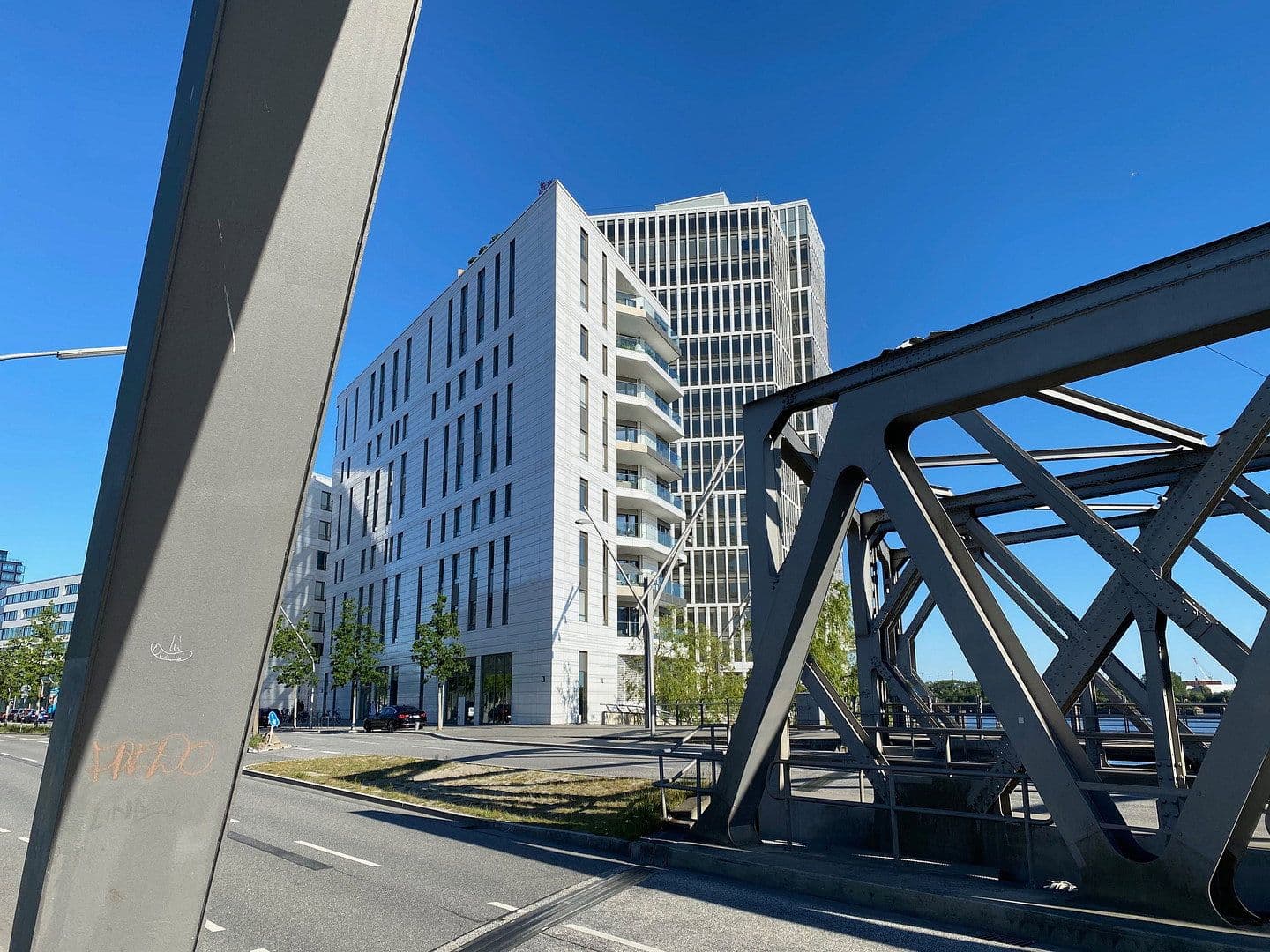 Pronájem bytu 3+1 107 m², Überseeallee 8, Hamburg, Hamburg Pronájem bytu 3+1 107 m², Überseeallee 8, Hamburg, Hamburg