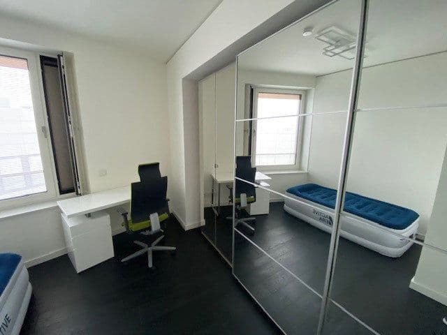 Pronájem bytu 3+1 107 m², Überseeallee 8, Hamburg, Hamburg Pronájem bytu 3+1 107 m², Überseeallee 8, Hamburg, Hamburg