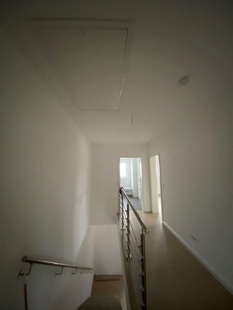 Pronájem domu 125 m², pozemek 310 m², Hainbuchenweg 3a, Lauenburg/Elbe, Šlesvicko-Holštýnsko Pronájem domu 125 m², pozemek 310 m², Hainbuchenweg 3a, Lauenburg/Elbe, Šlesvicko-Holštýnsko