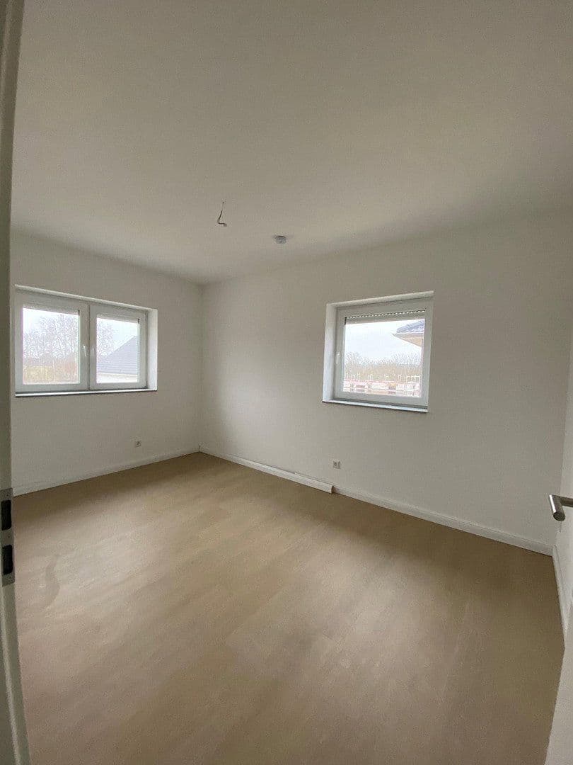 Pronájem domu 125 m², pozemek 310 m², Hainbuchenweg 3a, Lauenburg/Elbe, Šlesvicko-Holštýnsko Pronájem domu 125 m², pozemek 310 m², Hainbuchenweg 3a, Lauenburg/Elbe, Šlesvicko-Holštýnsko